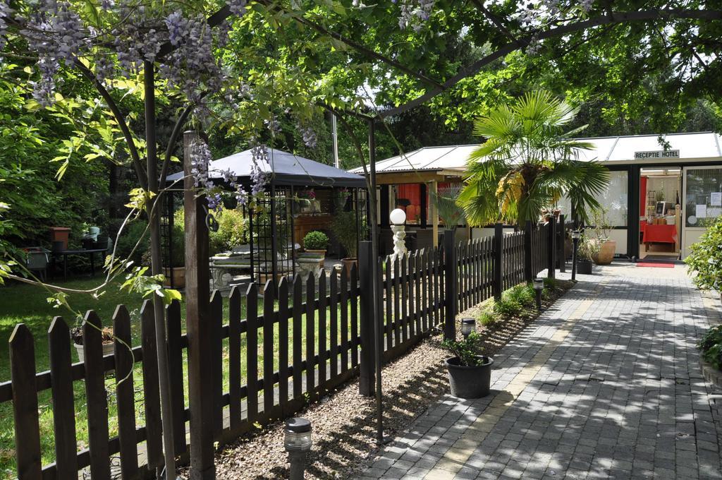 Parkhotel ฮัสเซลต์ ภายนอก รูปภาพ